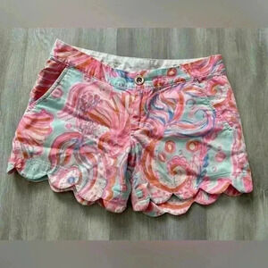 74. Lilly Pulitzer Sz 00 Pink Pout Too Much Bubbly Buttercup Scallop Shorts